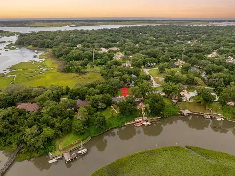 3825 Hickory Ln, Saint Augustine, FL 32086 photo 2