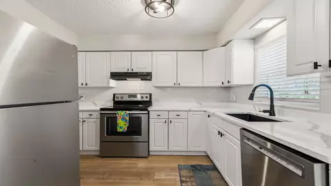 Kitchen - 11 B St #A AND B, Saint Augustine, FL 32080 photo 3 of 11