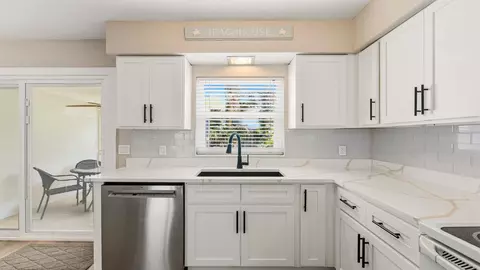 Kitchen - 11 B St #A AND B, Saint Augustine, FL 32080 photo 11 of 11