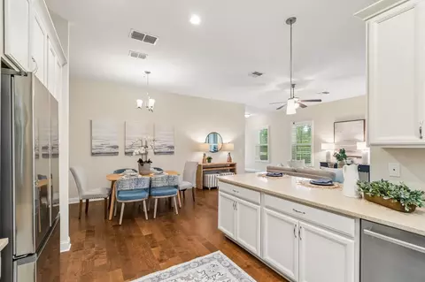 Dining - 160 Canyon Trl, Saint Augustine, FL 32086 photo 3 of 3