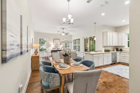 Dining - 160 Canyon Trl, Saint Augustine, FL 32086 photo 2 of 3