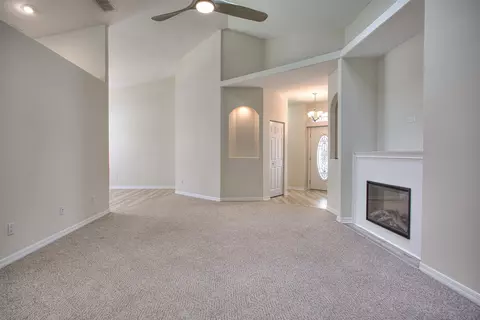 Living - 849 Crestwood Dr, Saint Augustine, FL 32086 photo 5 of 7