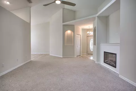 Living - 849 Crestwood Dr, Saint Augustine, FL 32086 photo 5 of 7