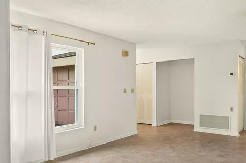 Living - 270 Costado St, Saint Augustine, FL 32086 photo 1 of 2
