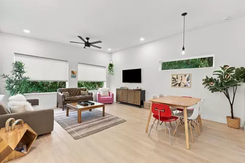 Living - 1333 Grant St, Saint Augustine, FL 32084 photo 1 of 3