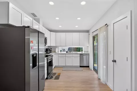 Kitchen - 1333 Grant St, Saint Augustine, FL 32084 photo 1 of 4