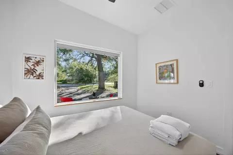 Bedroom - 1333 Grant St, Saint Augustine, FL 32084 photo 6 of 9
