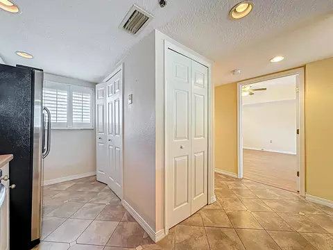 Entry Way - 159 Marine St UNIT 204, Saint Augustine, FL 32084 photo 1 of 1