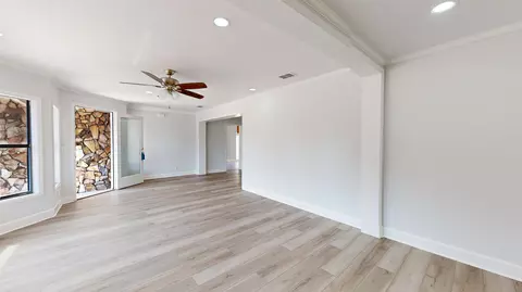 Living - 1301 Hernandez Blvd, Saint Augustine, FL 32080 photo 5 of 5