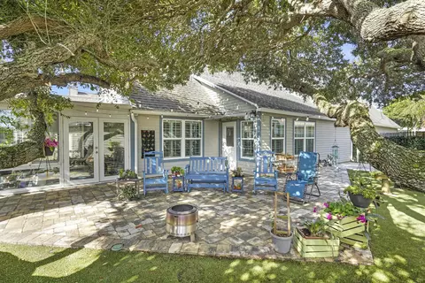 Exterior - 102 Hammock Cir, Saint Augustine, FL 32084 photo 1 of 12