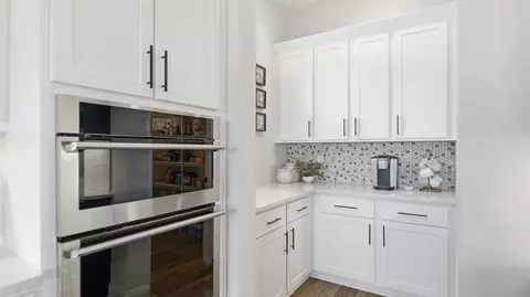 Kitchen - 203 Tesoro Ter, Saint Augustine, FL 32095 photo 7 of 10