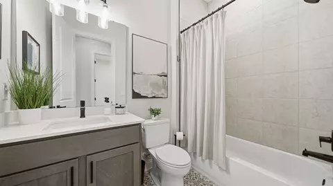 Bath - 203 Tesoro Ter, Saint Augustine, FL 32095 photo 9 of 10