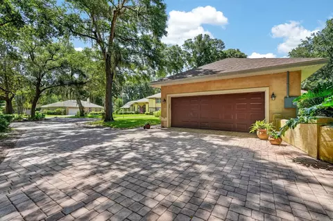 Exterior - 606 Parker Ct, Saint Augustine, FL 32086 photo 12 of 17
