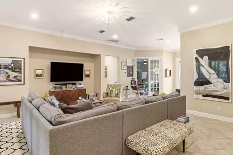 Living - 471 Saint Kitts Loop, Saint Augustine, FL 32092 photo 4 of 7