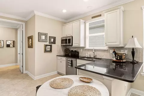 Kitchen - 471 Saint Kitts Loop, Saint Augustine, FL 32092 photo 9 of 9