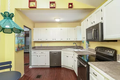 Kitchen - 17 Madeore St, Saint Augustine, FL 32084 photo 1 of 5