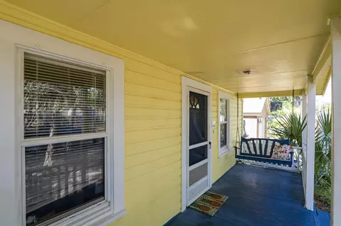 Exterior - 17 Madeore St, Saint Augustine, FL 32084 photo 6 of 18