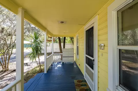 Exterior - 17 Madeore St, Saint Augustine, FL 32084 photo 7 of 18