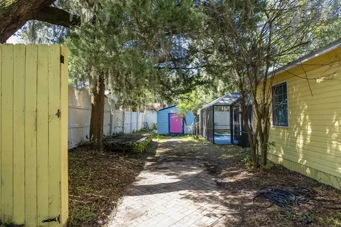 Exterior - 17 Madeore St, Saint Augustine, FL 32084 photo 14 of 18