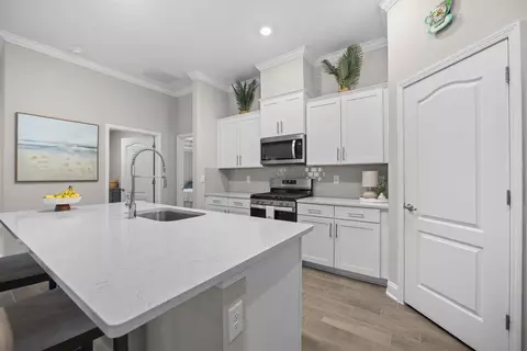Kitchen - 46 Eagles Landing Ln, Saint Augustine, FL 32095 photo 2 of 4