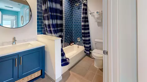 Bath - 1618 20 Inlet Pl, Saint Augustine, FL 32080 photo 12 of 16