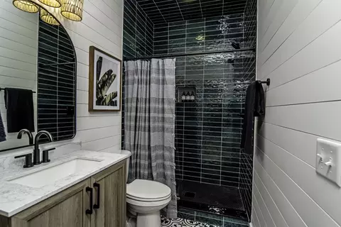 Bath - 1618 20 Inlet Pl, Saint Augustine, FL 32080 photo 1 of 16