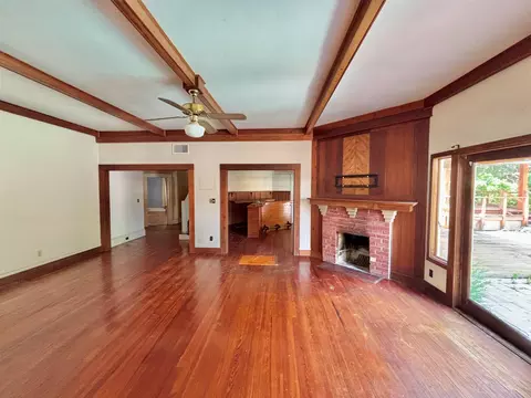 Living - 41 Saragossa St, Saint Augustine, FL 32084 photo 1 of 4