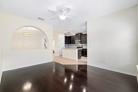 Living - 5 Rachel Ct, Saint Augustine, FL 32080 photo 4 of 8