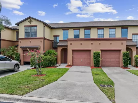 Exterior - 5 Rachel Ct, Saint Augustine, FL 32080 photo 4 of 13