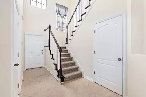 Entry Way - 5 Rachel Ct, Saint Augustine, FL 32080 photo 1 of 5