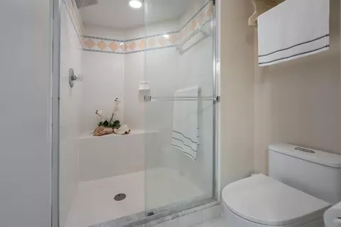 Bath - 9244 July Ln, Saint Augustine, FL 32080 photo 2 of 3