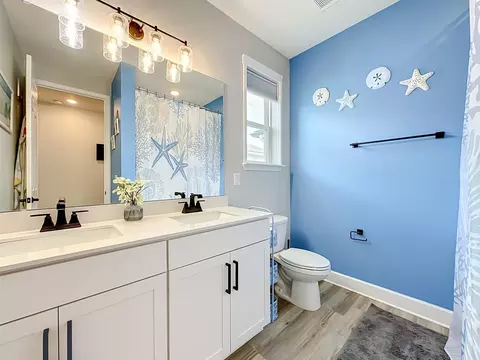 Bath - 32 Arbor Alcove Ln, Saint Augustine, FL 32084 photo 1 of 2
