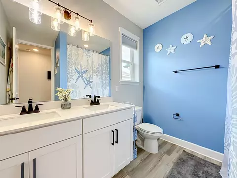Bath - 32 Arbor Alcove Ln, Saint Augustine, FL 32084 photo 1 of 2