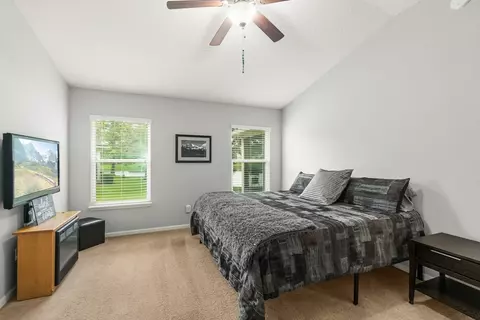 Bedroom - 231 Sunshine Dr, Saint Augustine, FL 32086 photo 2 of 5