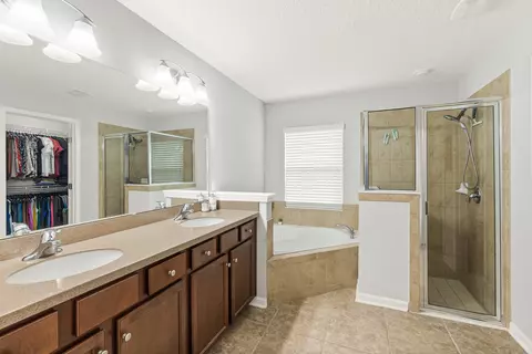 Bath - 231 Sunshine Dr, Saint Augustine, FL 32086 photo 1 of 3