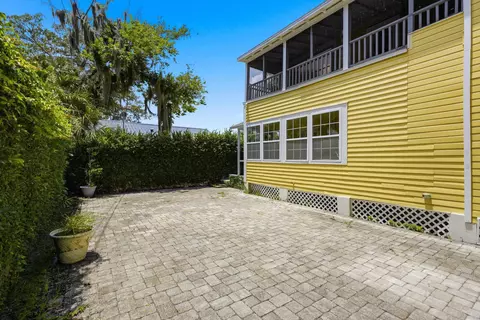 Exterior - 348 Charlotte St, Saint Augustine, FL 32084 photo 8 of 8