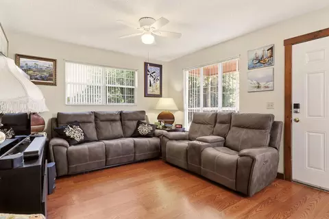 Living - 148 M L King Ave, Saint Augustine, FL 32084 photo 2 of 3