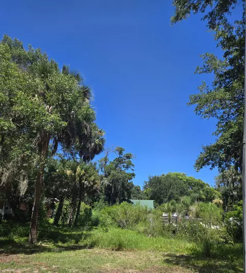 27 Davis St, Saint Augustine, FL 32084 photo 4