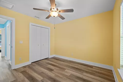 Bedroom - 907 Queen Rd, Saint Augustine, FL 32086 photo 6 of 7