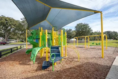 View/Area - 907 Queen Rd, Saint Augustine, FL 32086 photo 11 of 28