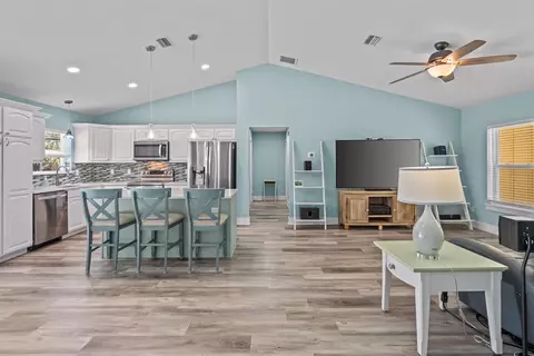 Other - 907 Queen Rd, Saint Augustine, FL 32086 photo 2 of 13