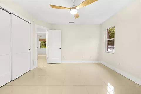 212 F St, Saint Augustine, FL 32080 photo 4