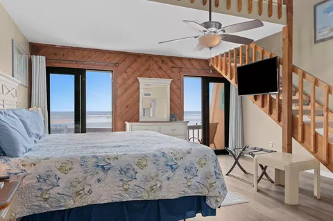 Bedroom - 8814 A1a S, Saint Augustine, FL 32080 photo 3 of 4