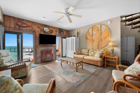 Living - 8814 A1a S, Saint Augustine, FL 32080 photo 2 of 4