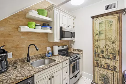 Kitchen - 16 Mulvey St, Saint Augustine, FL 32084 photo 1 of 7