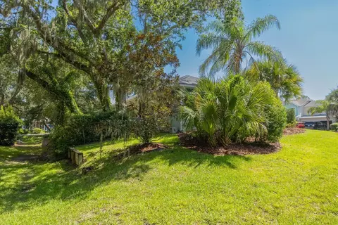 Exterior - 145 Whispering Oaks Cir, Saint Augustine, FL 32080 photo 3 of 9