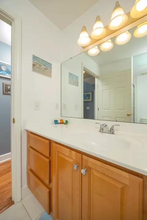 Bath - 145 Whispering Oaks Cir, Saint Augustine, FL 32080 photo 5 of 6