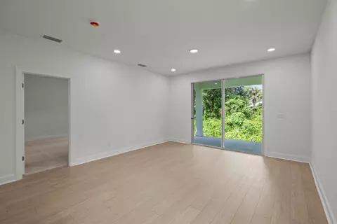Living - 108 Aspen Rd, Saint Augustine, FL 32086 photo 3 of 5