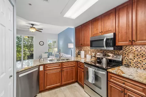 Kitchen - 1010 Bella Vista Blvd #108, Saint Augustine, FL 32084 photo 1 of 4