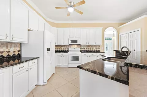 Kitchen - 212 Whisper Ridge Dr, Saint Augustine, FL 32092 photo 1 of 7